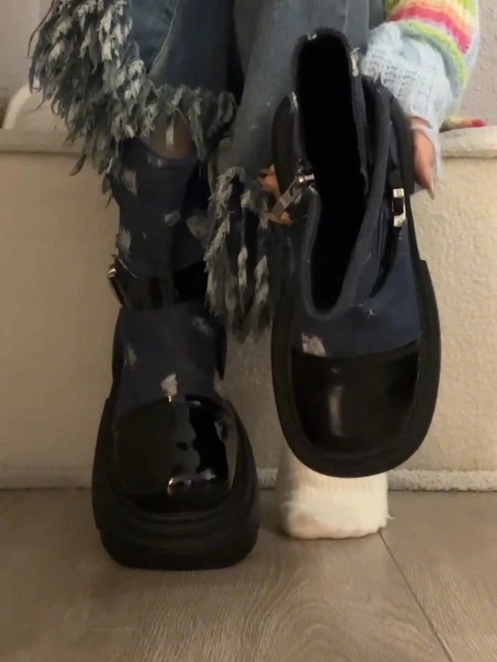  - VALI鞋履AI设计主图