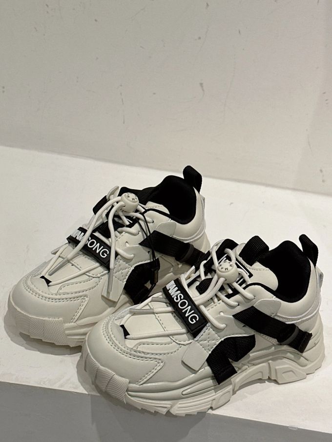 低帮 系带 魔术贴