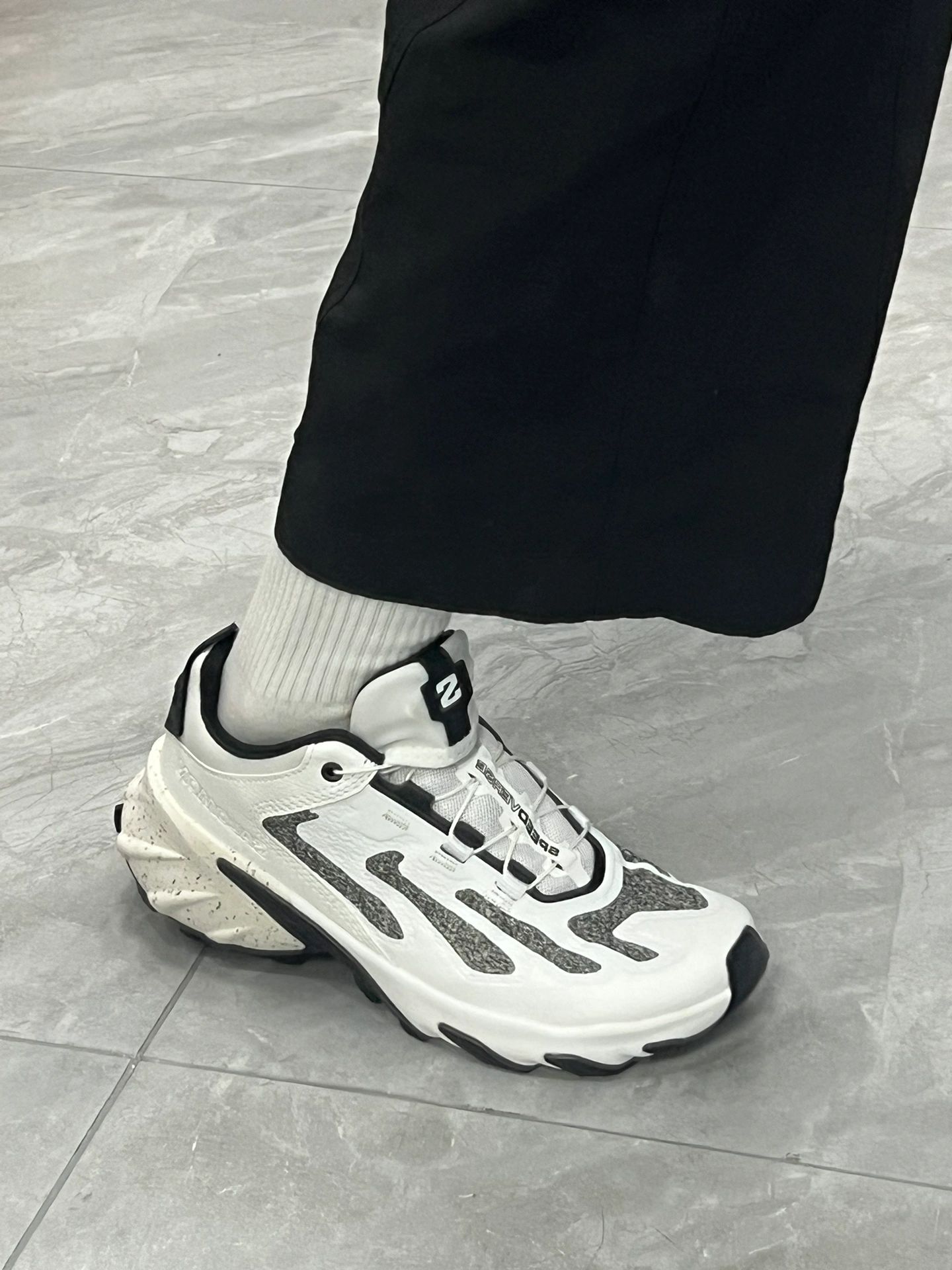 低帮 系带  - VALI鞋履AI设计主图