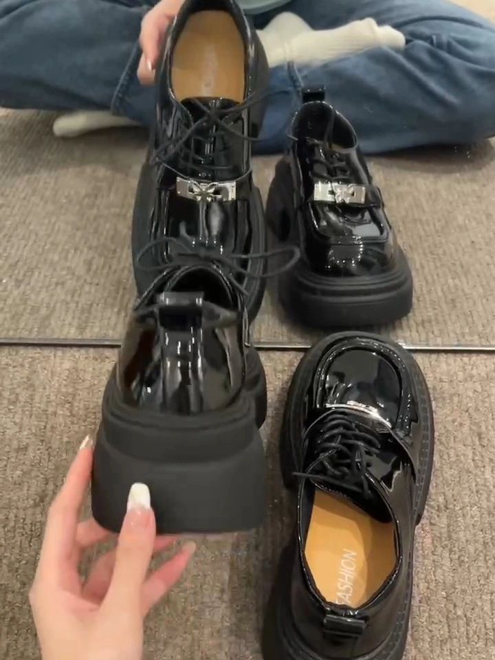 圆头 系带 皮革  - VALI鞋履AI设计主图