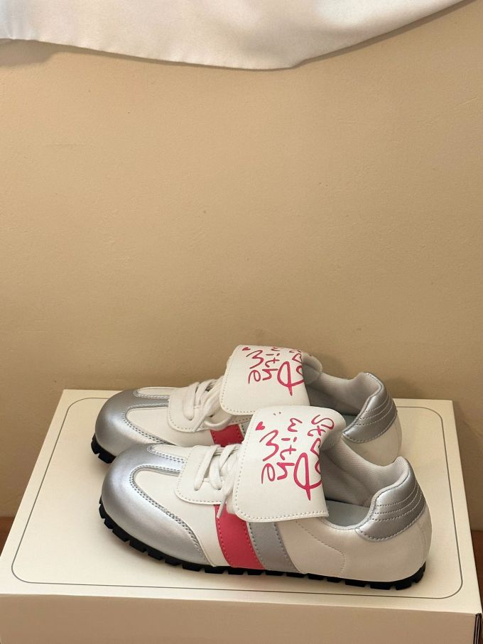 低帮 系带 皮革