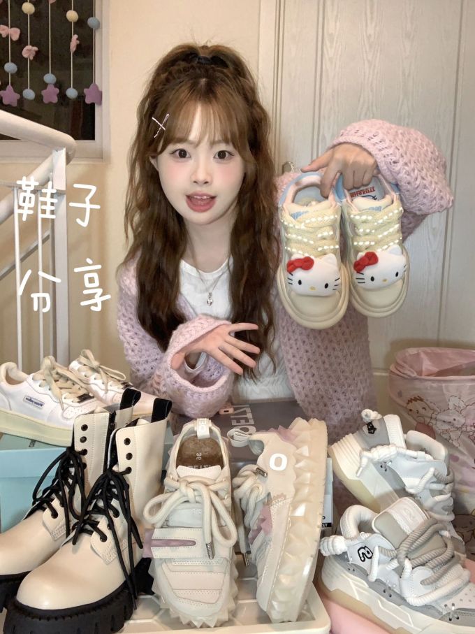 毛纺 圆形领 粗针 深灰褐色 小鹿色
