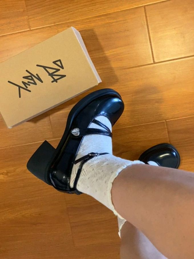 中口鞋 皮革