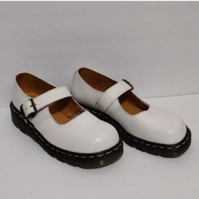 圆头 袢扣 中口鞋 皮革