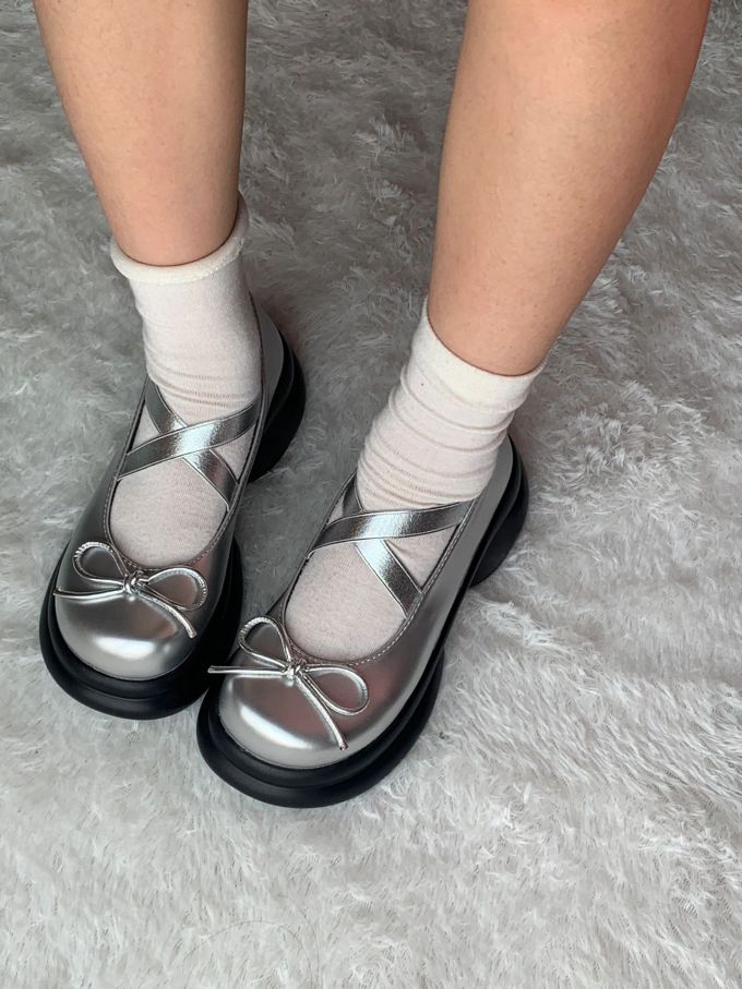 圆头 中口鞋 皮革