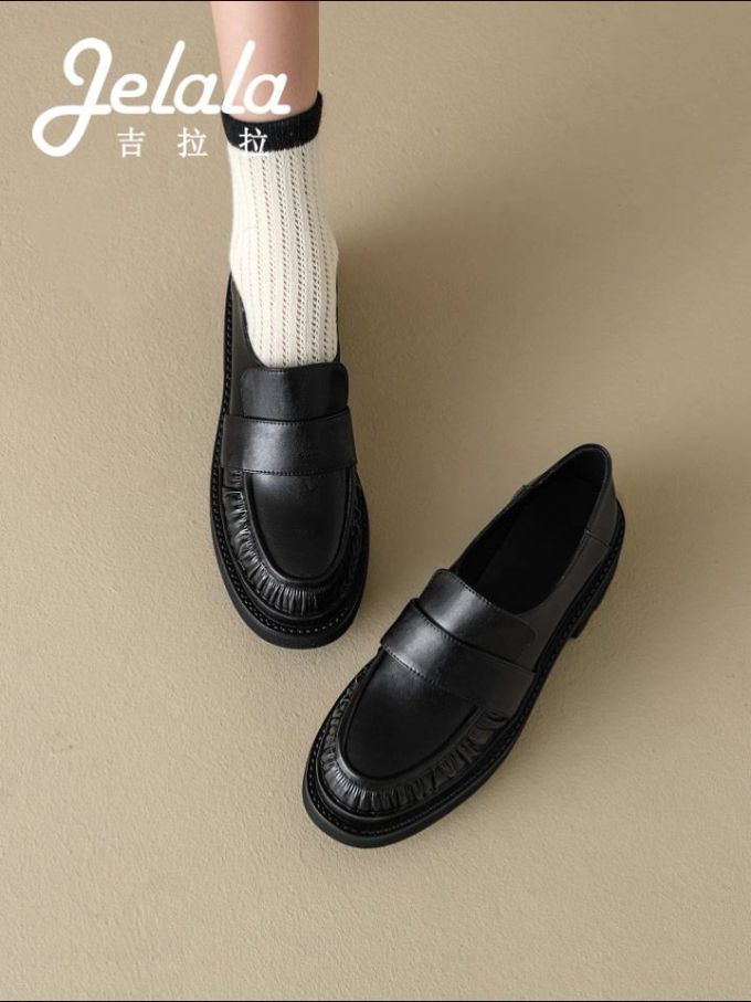圆头 低帮 一脚蹬 深口鞋 皮革
