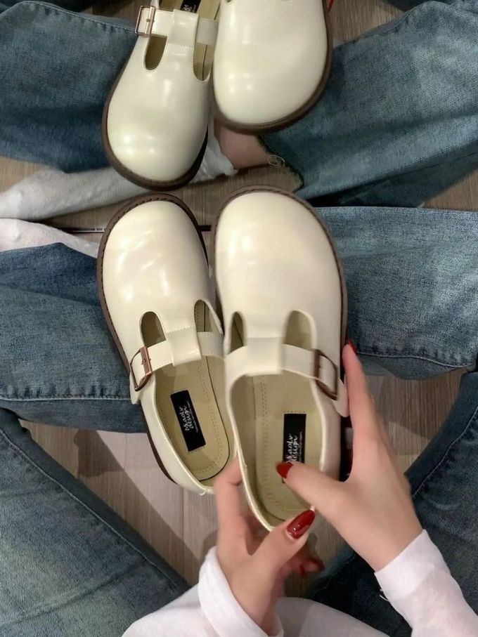 圆头 袢扣 中口鞋 皮革