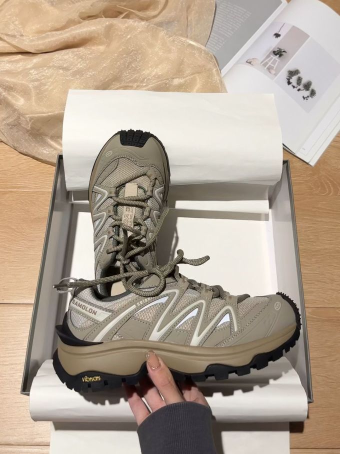 高帮 系带