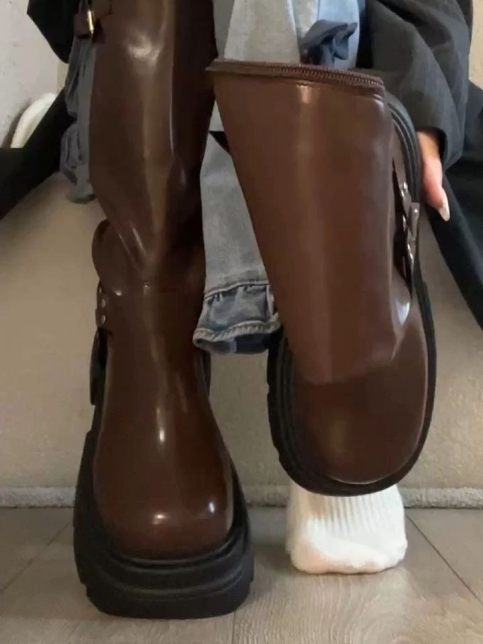 皮革