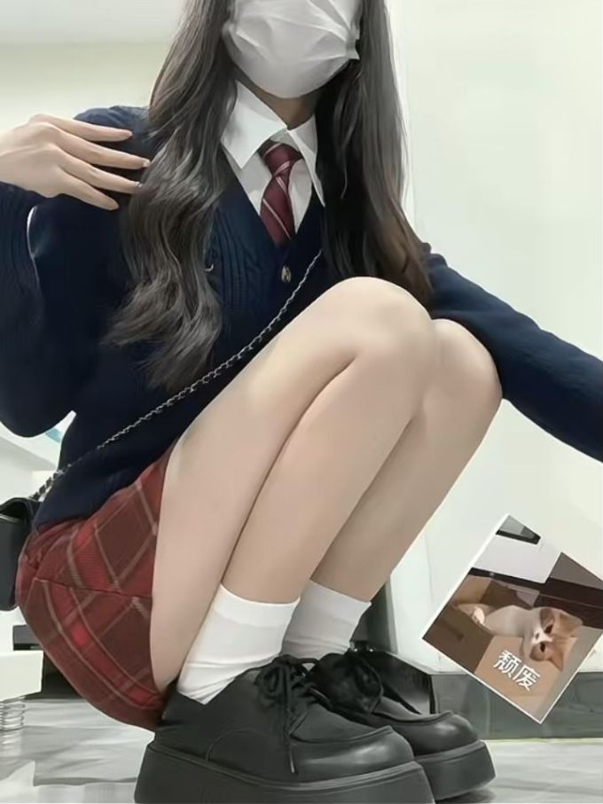毛纺 细针 蓝黑色 基础扣饰 学院风