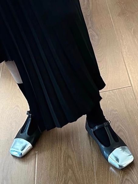 方头 袢扣 中口鞋 皮革