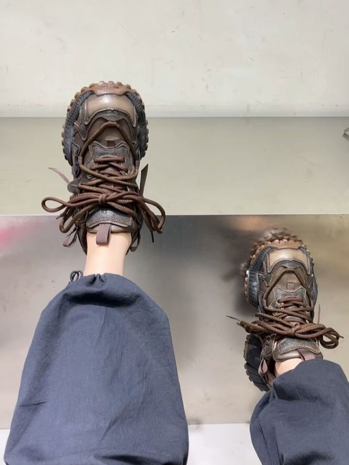 系带 皮革 