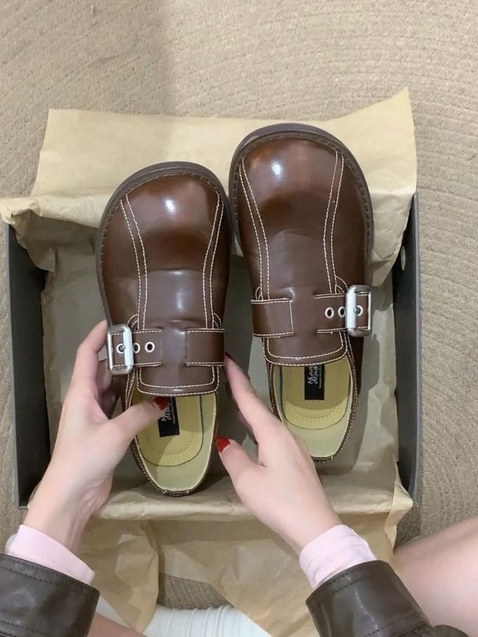 圆头 低帮 袢扣 深口鞋 皮革 