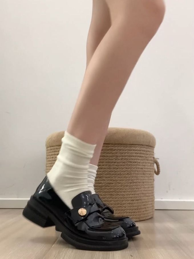 圆头 低帮 深口鞋 皮革