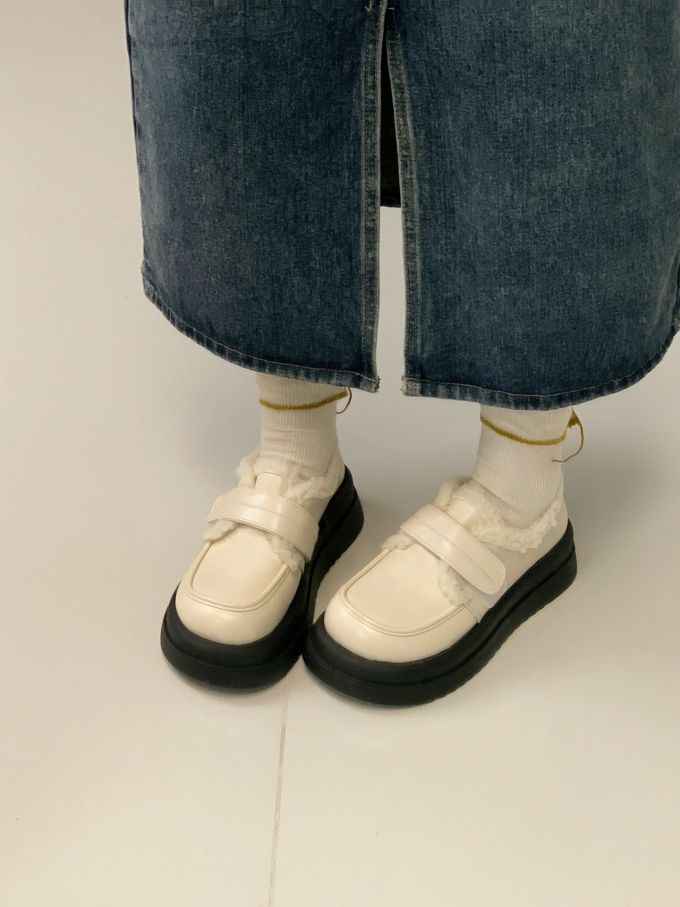 圆头 低帮 魔术贴 深口鞋 皮革
