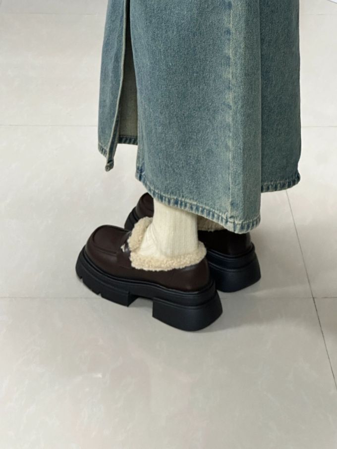 低帮 深口鞋 皮革