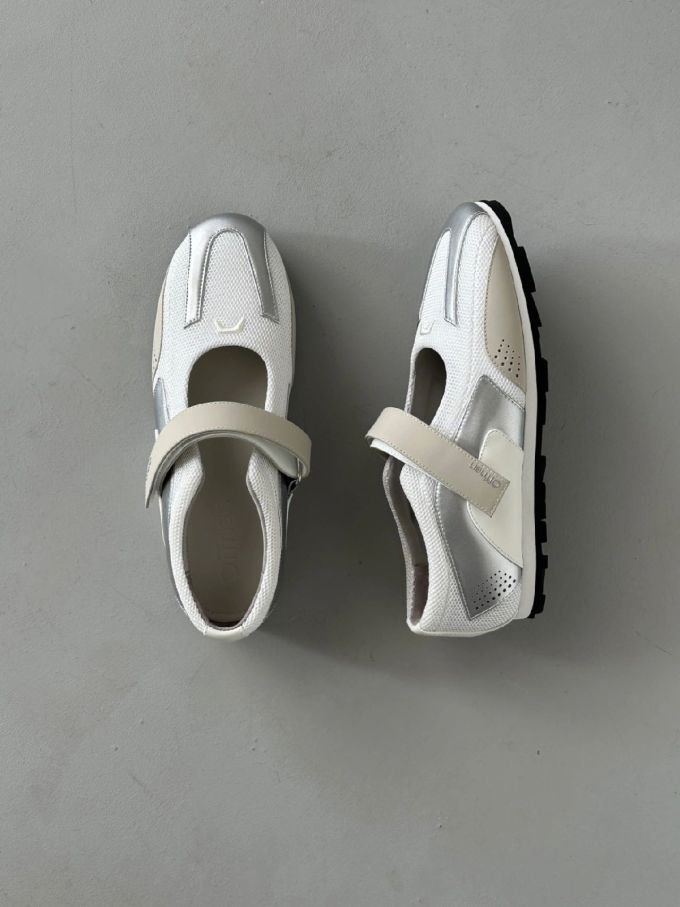 平底 中口鞋 皮革
