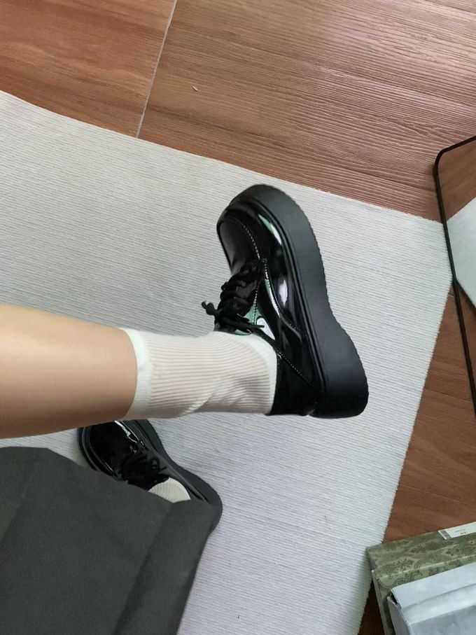 厚底 圆头 皮革