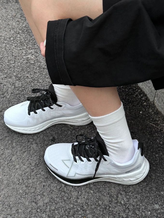 低帮 系带 网面