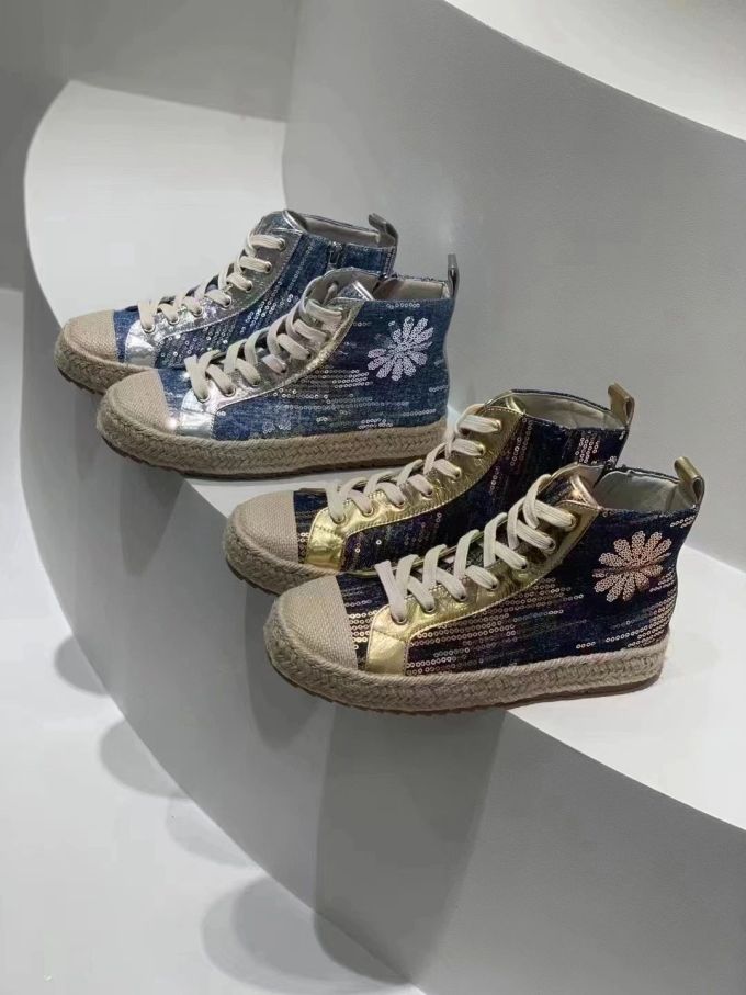 高帮 系带