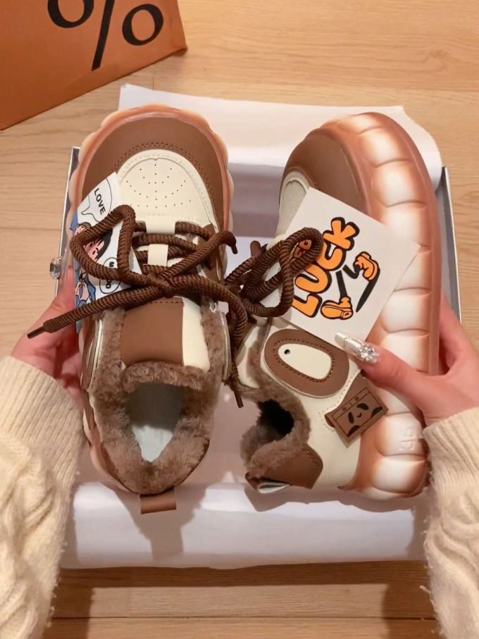 系带 皮革