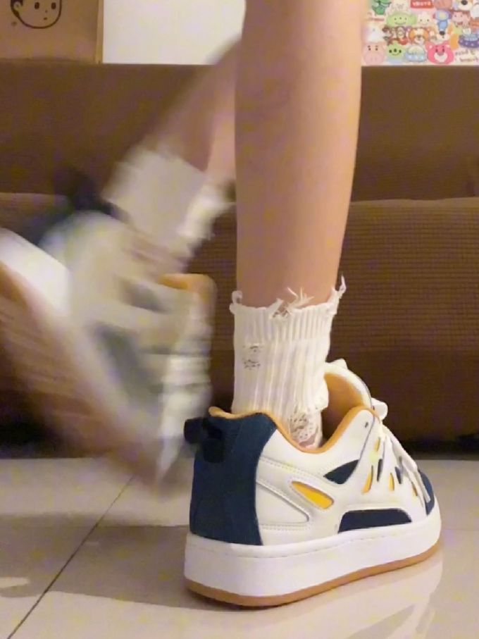 低帮 系带 皮革