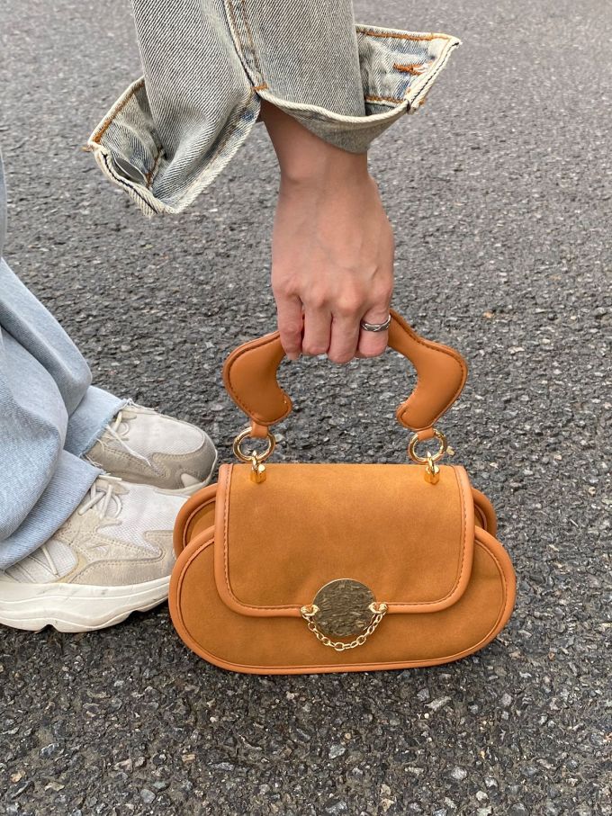 系带 皮革 