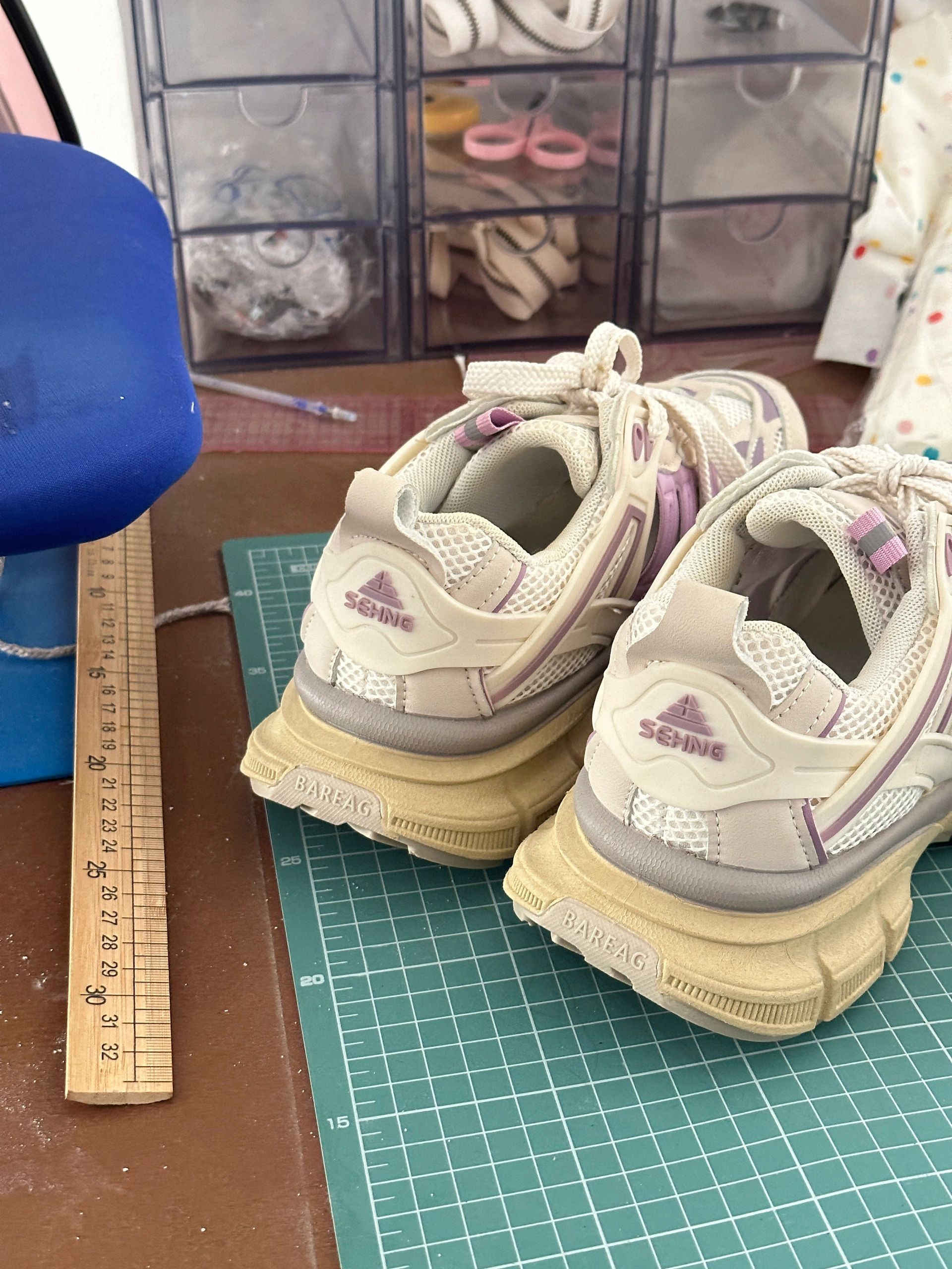 低帮  - VALI鞋履AI设计主图