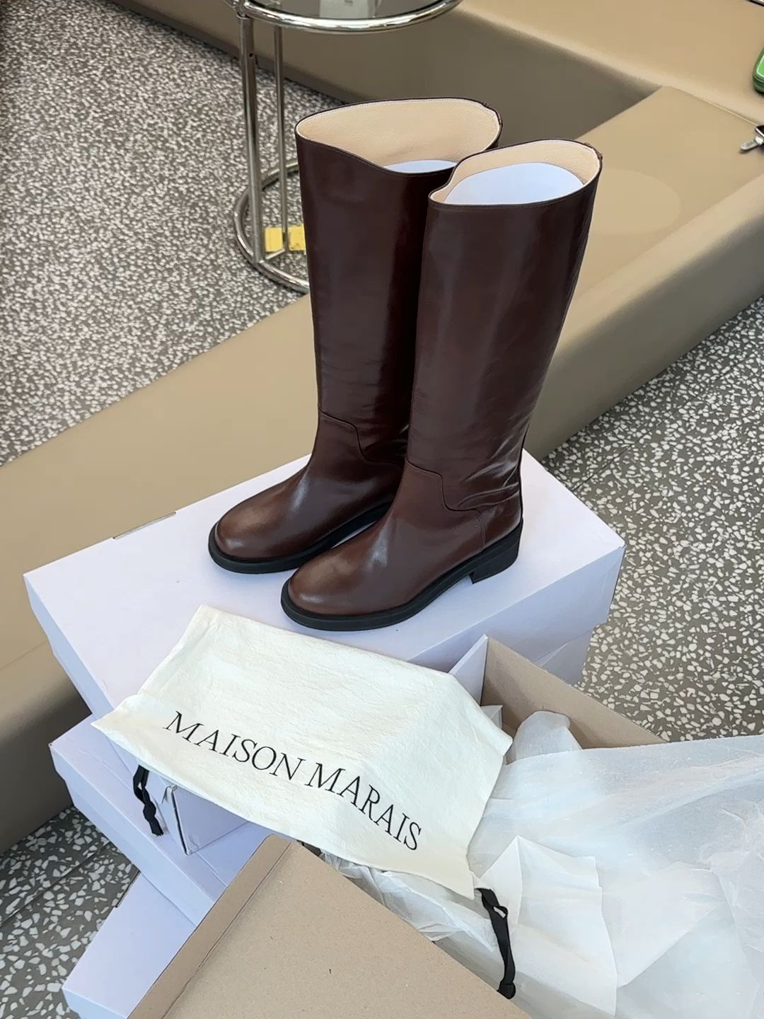 圆头 皮革  - VALI鞋履AI设计主图