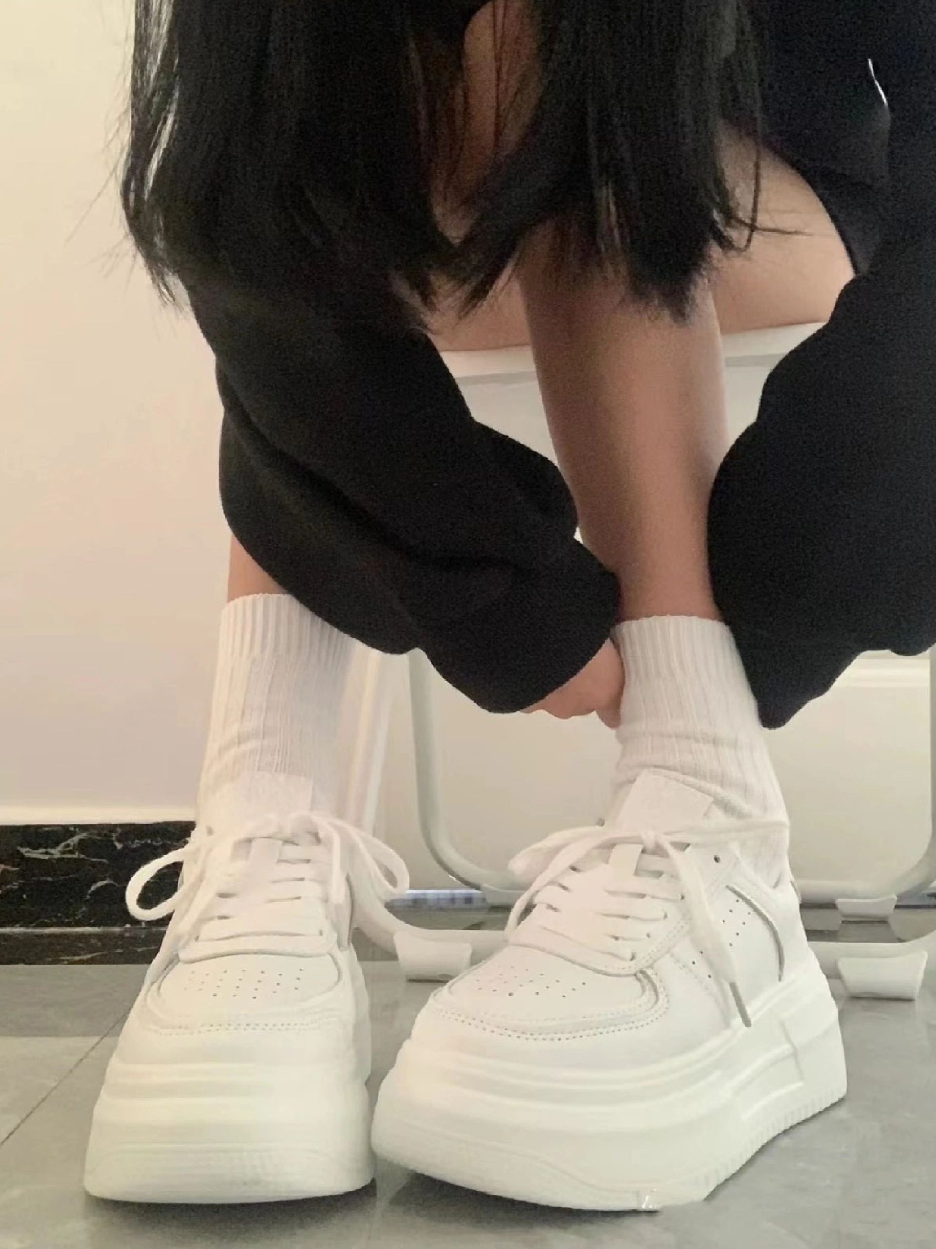 低帮 系带 皮革  - VALI鞋履AI设计主图