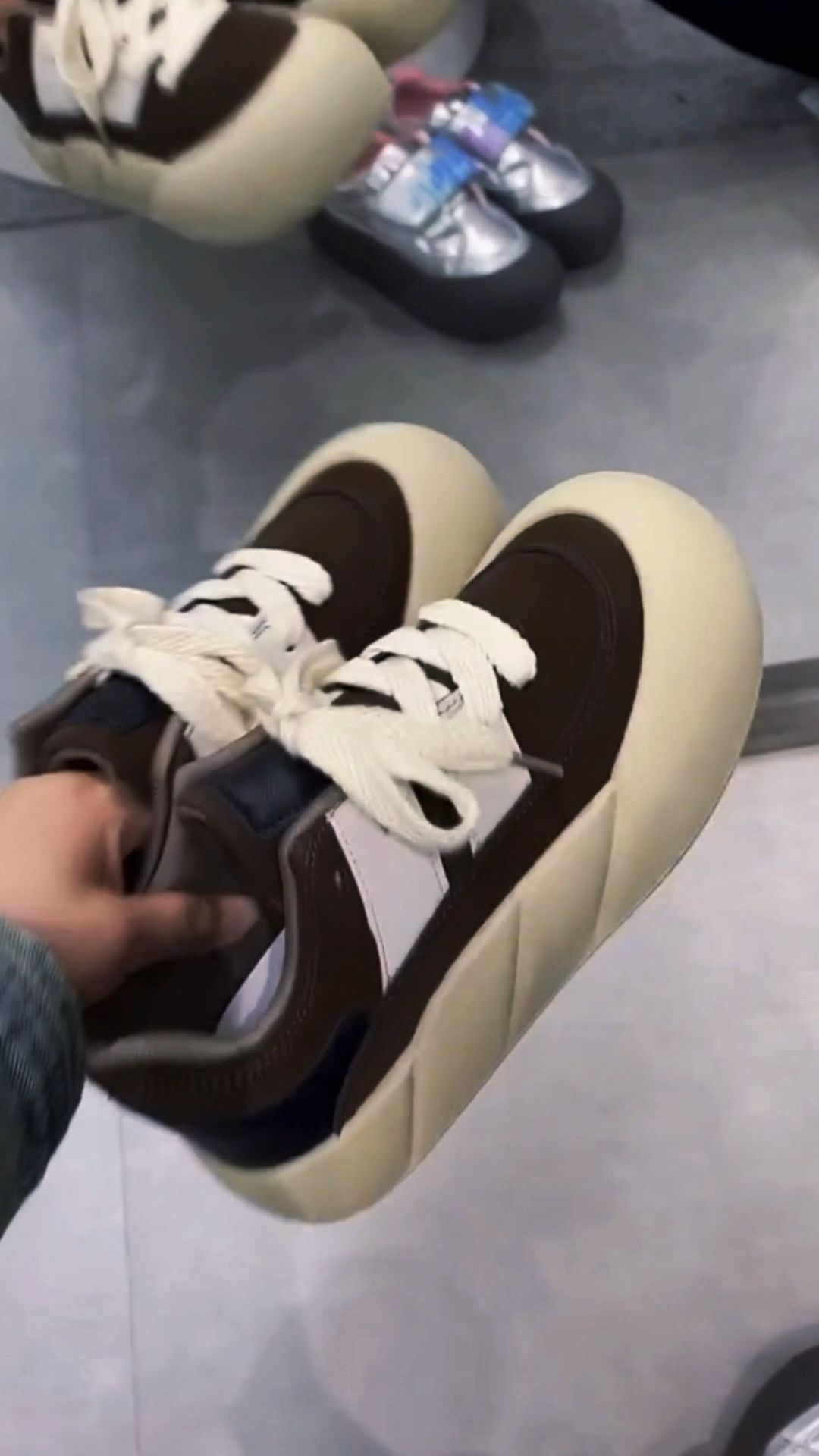 低帮 系带  - VALI鞋履AI设计主图