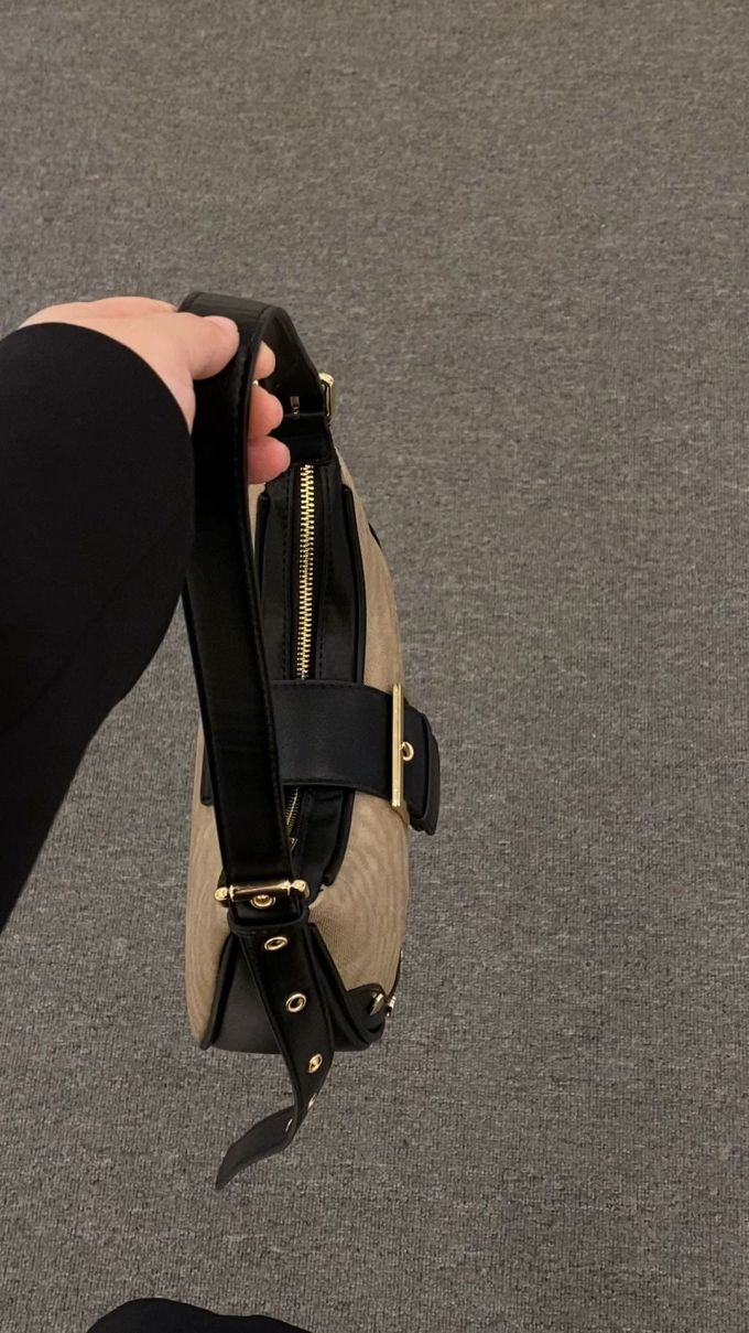 尖头 袢扣 浅口鞋 