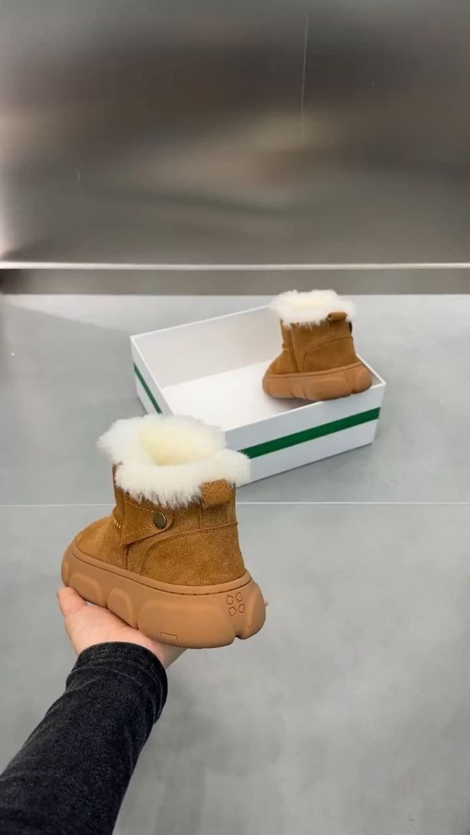 皮革
