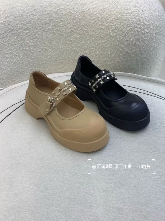 圆头 中口鞋 皮革 