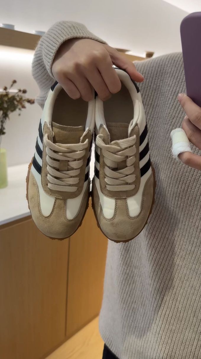 系带 皮革