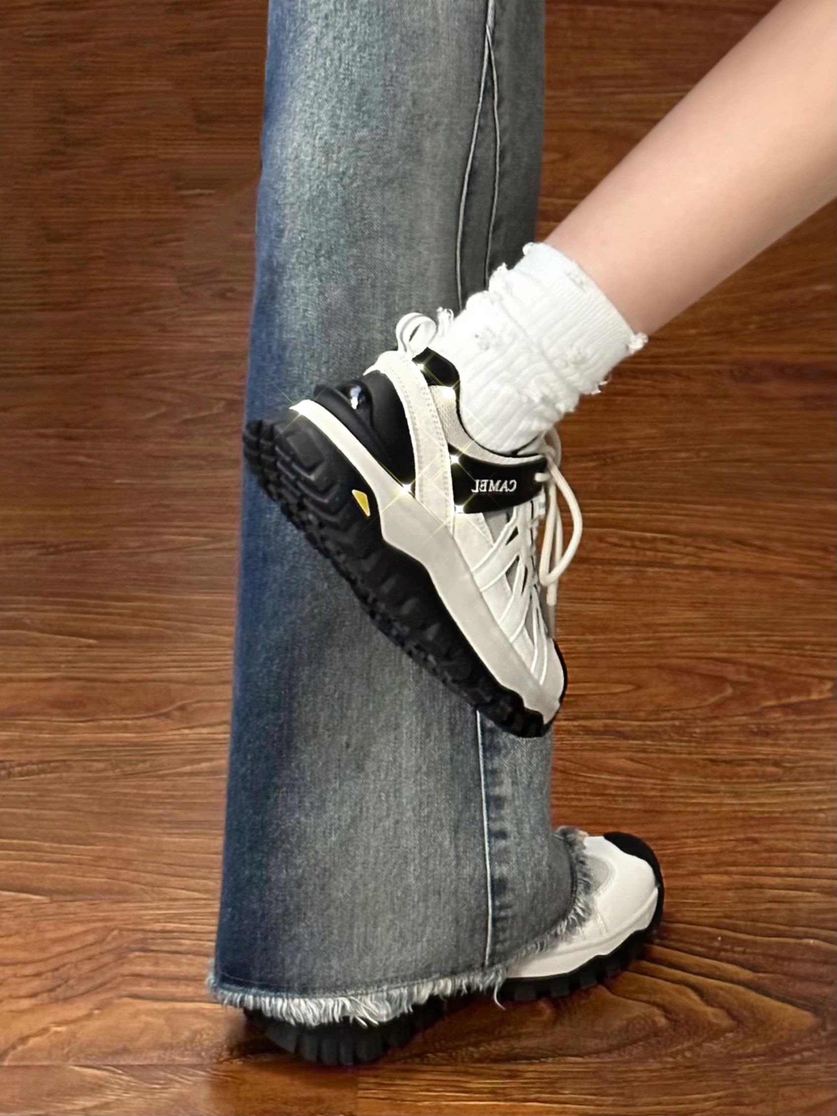 低帮 皮革  - VALI鞋履AI设计主图