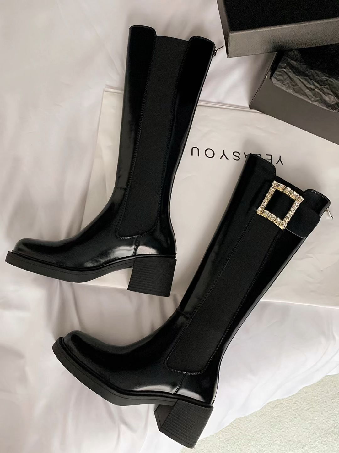 低跟 粗跟 圆头 拉链  - VALI鞋履AI设计主图