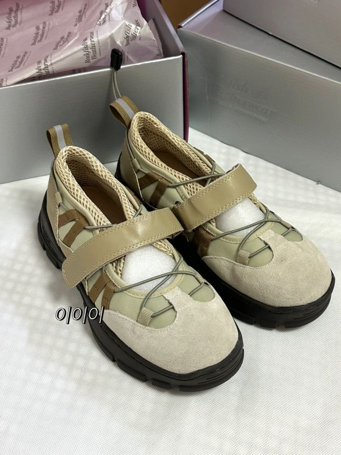 圆头 魔术贴 中口鞋 皮革