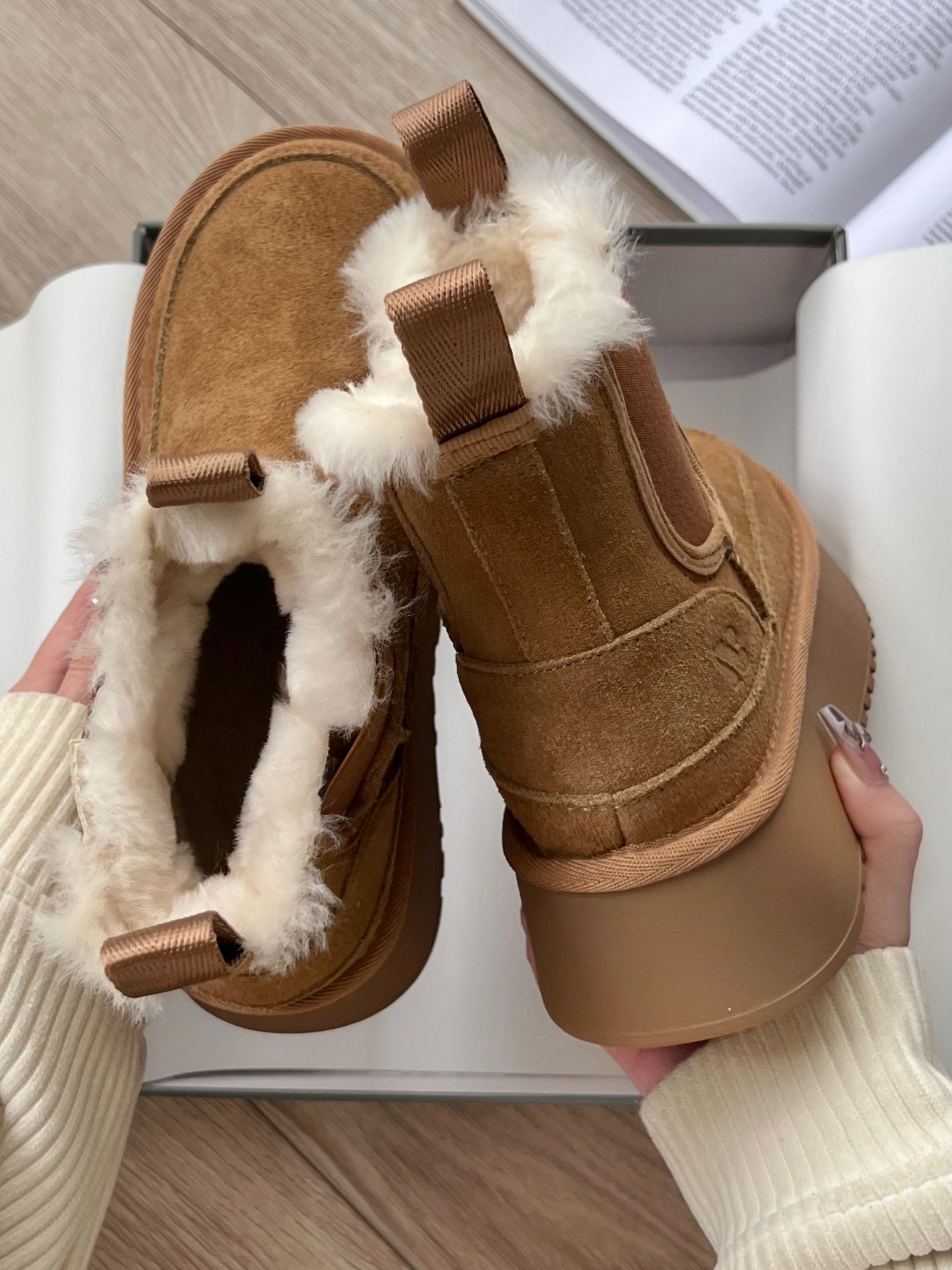  - VALI鞋履AI设计主图