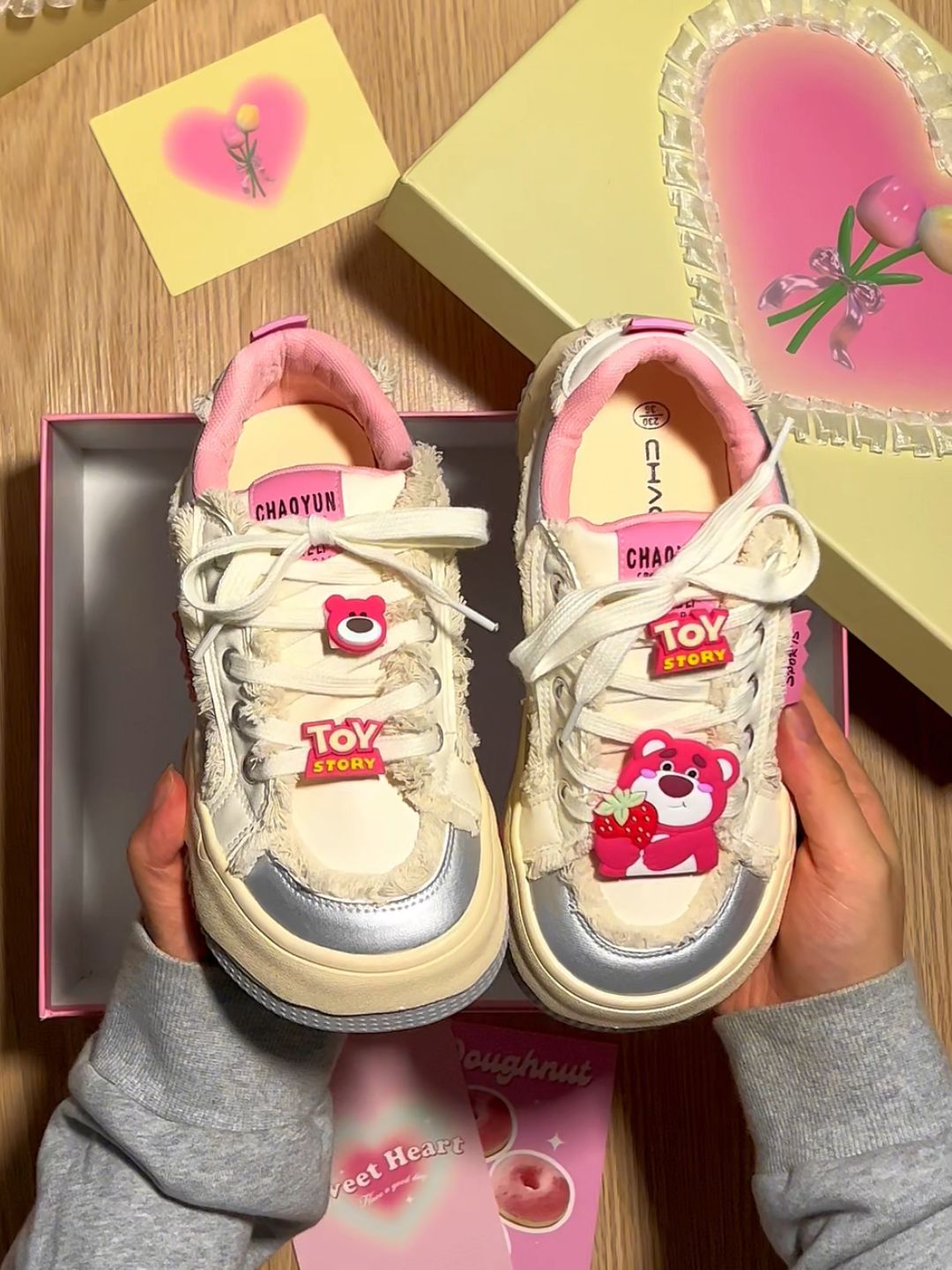  - VALI鞋履AI设计主图