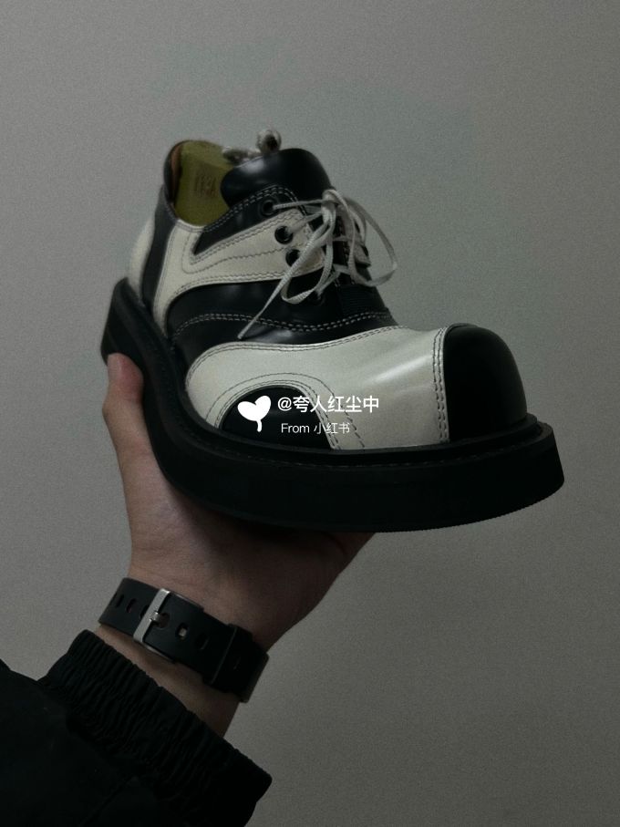 圆头 系带 皮革 