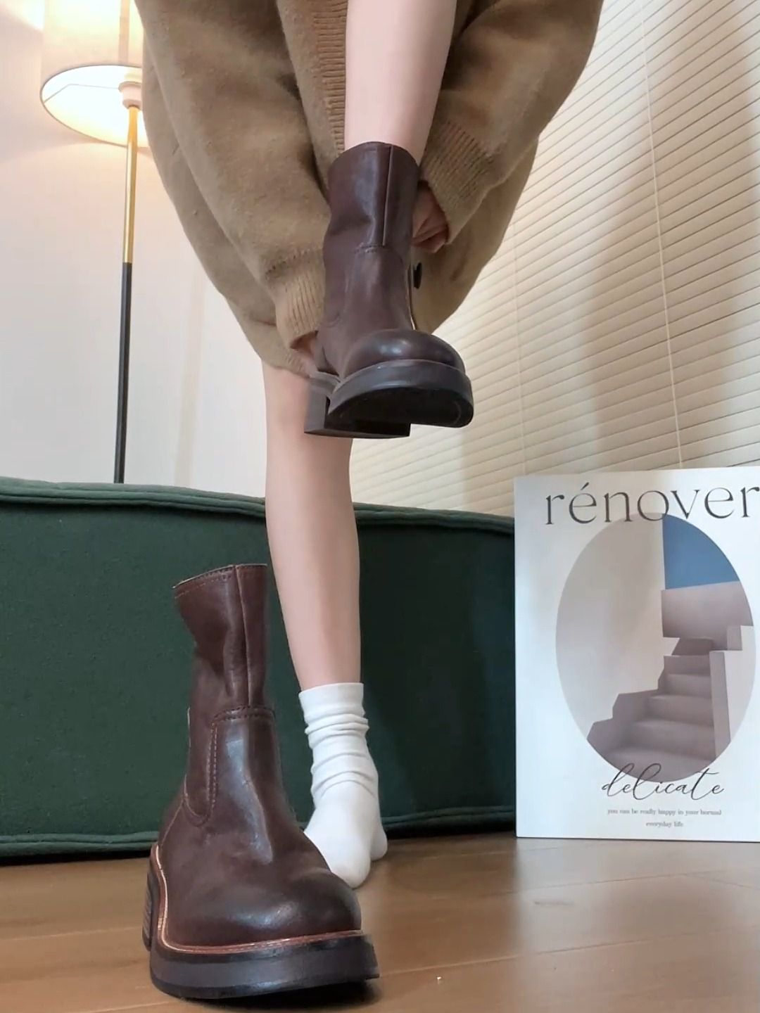  - VALI鞋履AI设计主图