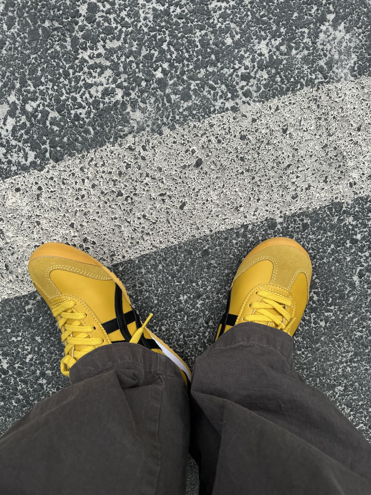 系带 皮革  - VALI鞋履AI设计主图