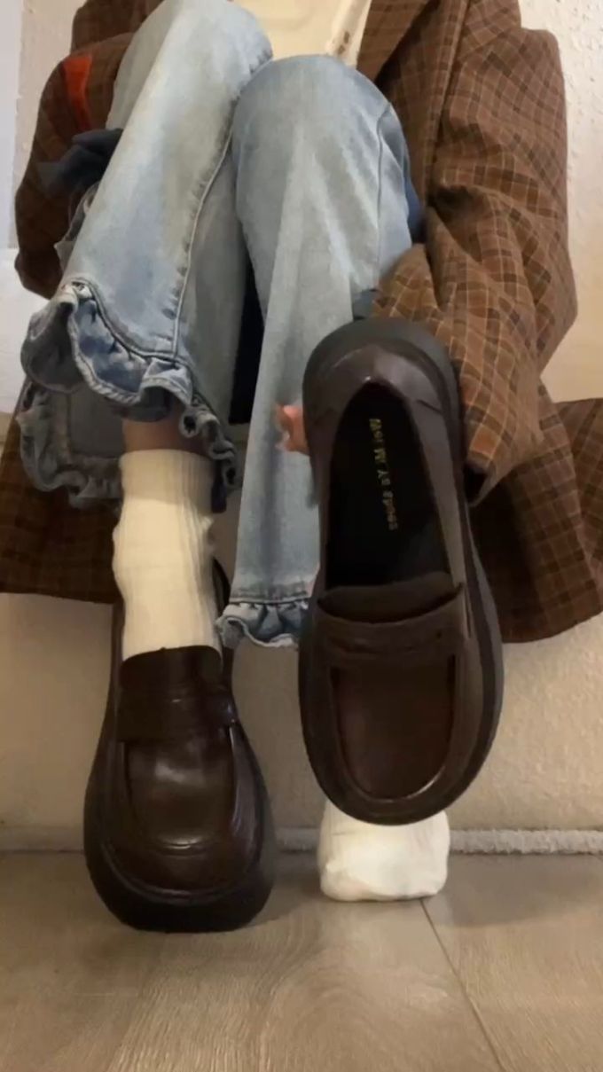 圆头 低帮 深口鞋 皮革