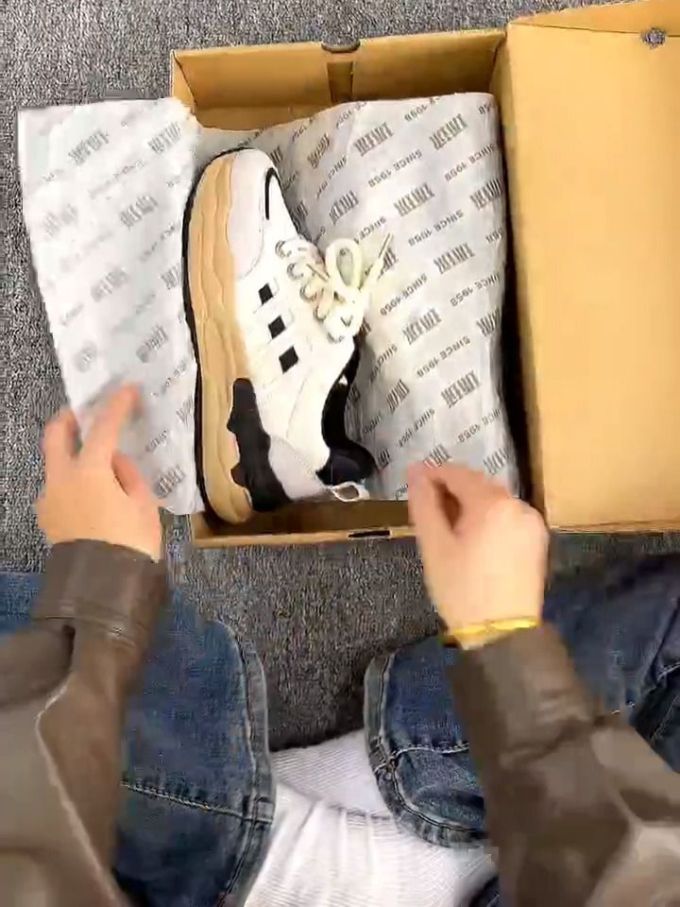 低帮 系带 皮革