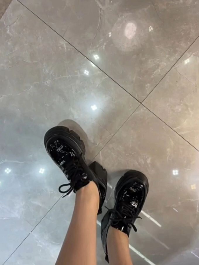 厚底 圆头 系带 皮革