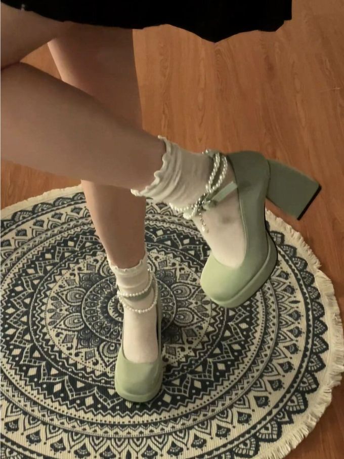 圆头 浅口鞋 皮革 