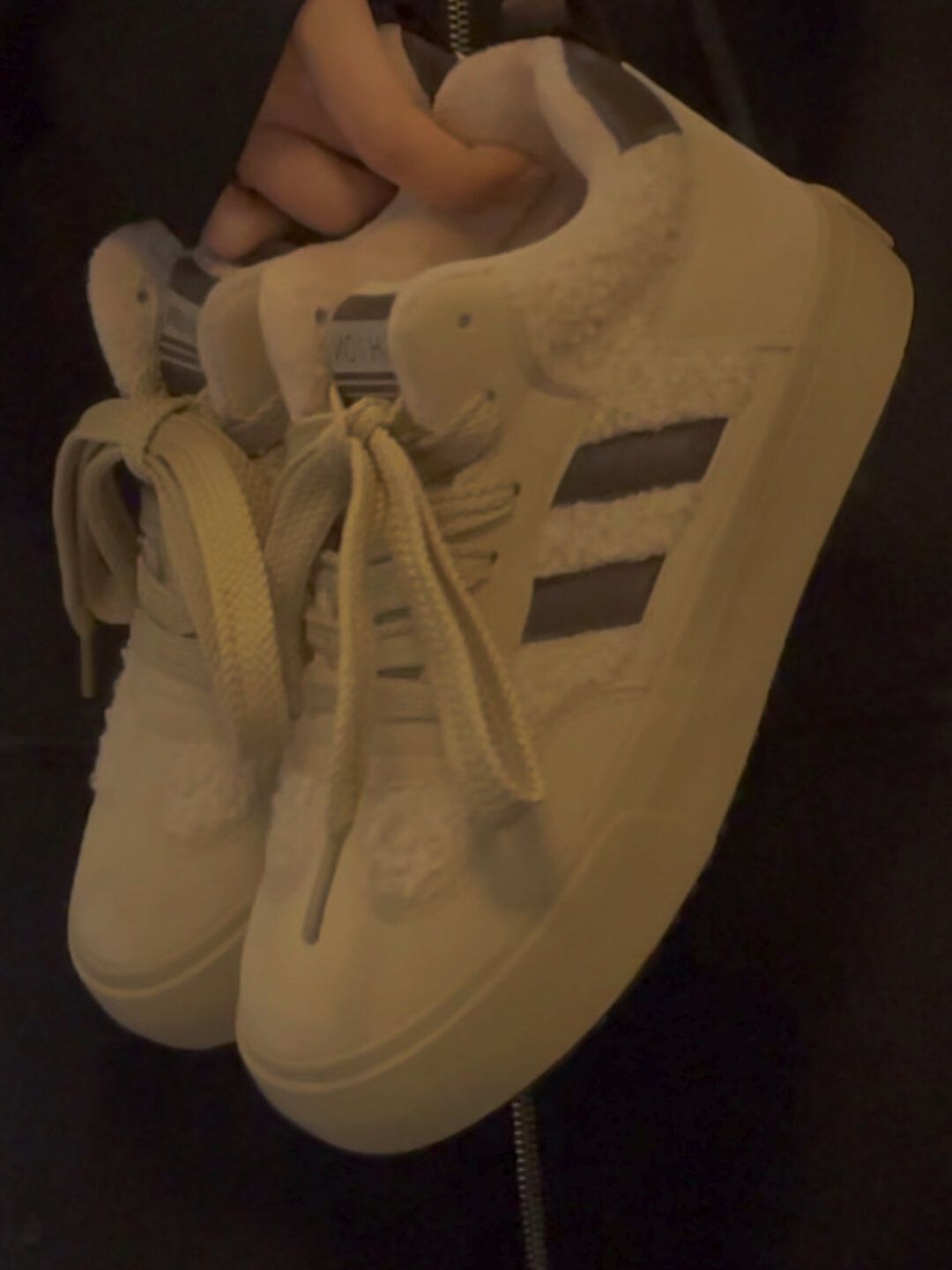 低帮 系带  - VALI鞋履AI设计主图