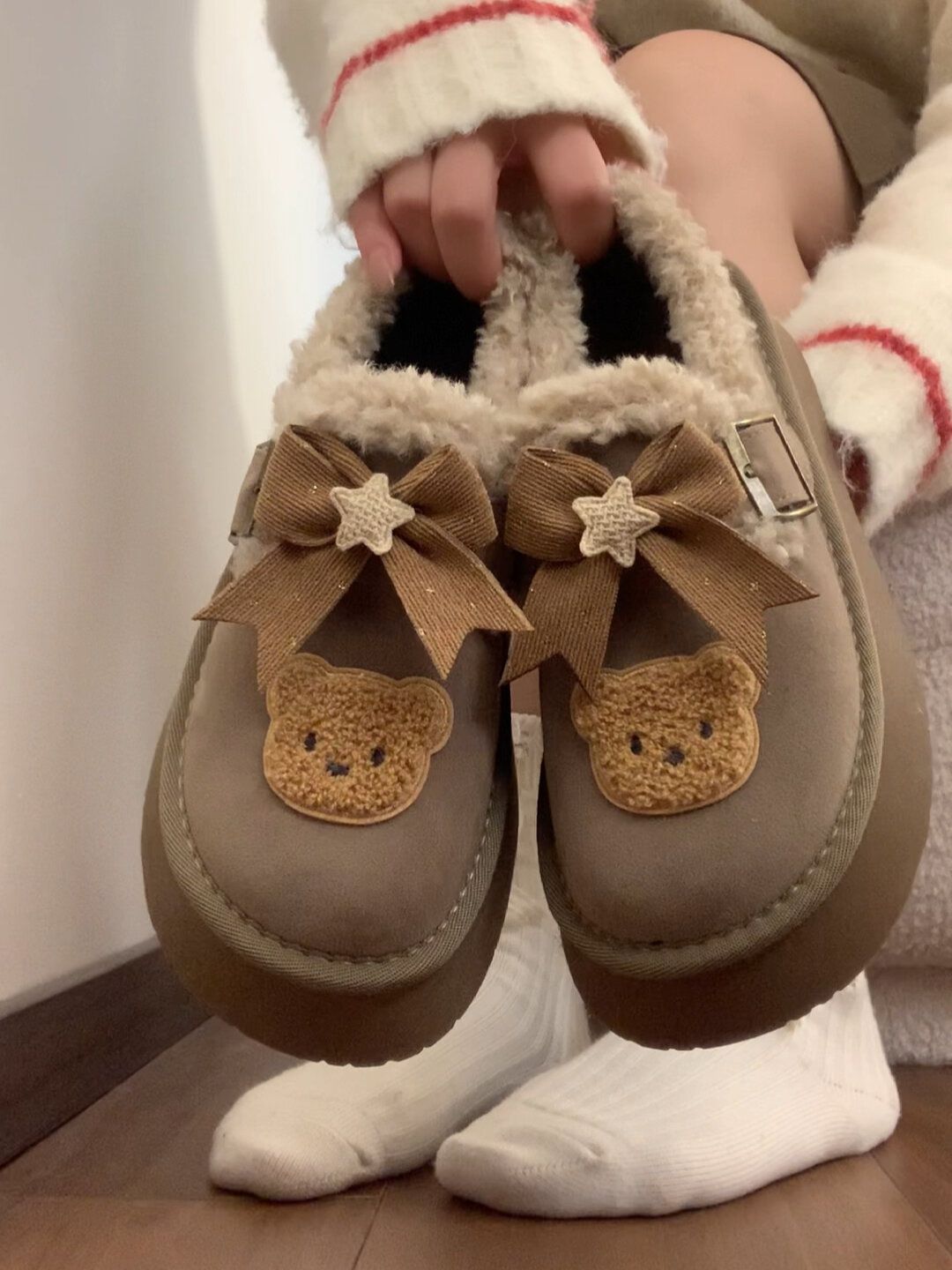  - VALI鞋履AI设计主图