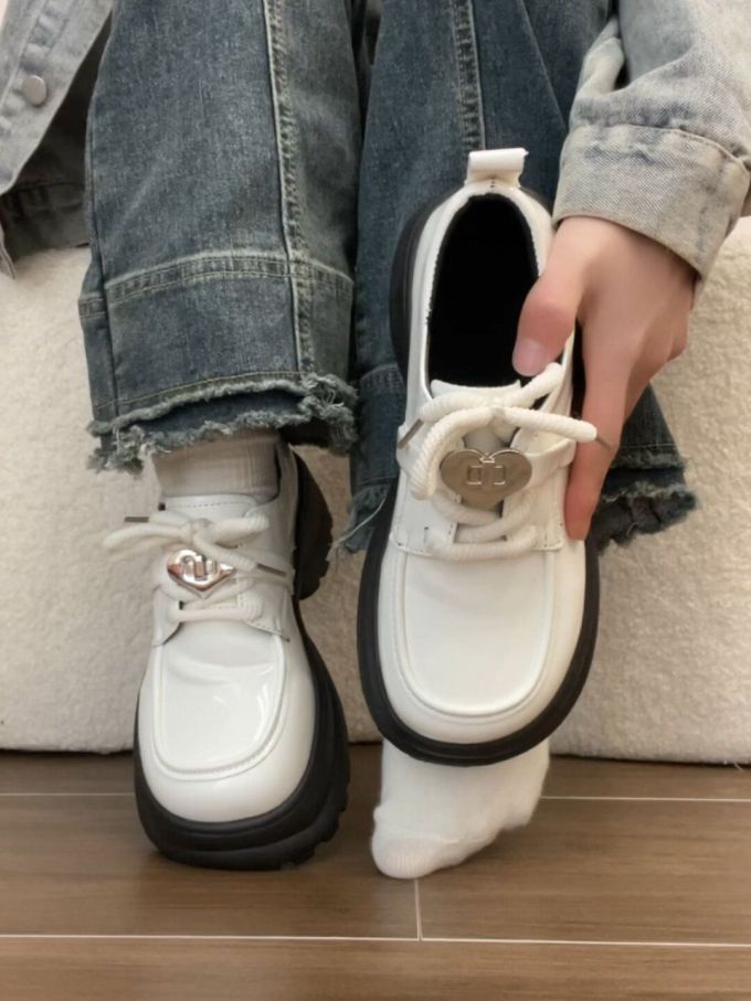 圆头 低帮 袢扣 皮革